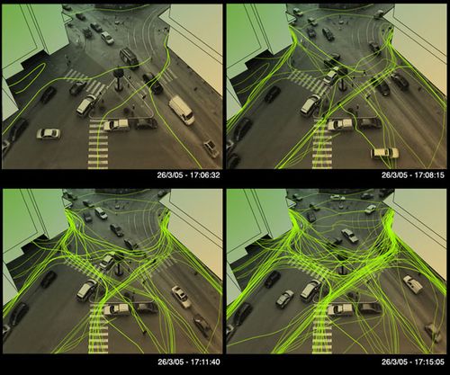 Voetgangers kruispunt oversteken