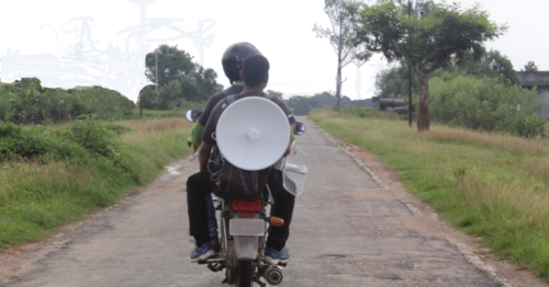 geen drone maar een brommer als internetverbinding