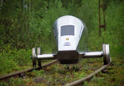 Battery powered rail vehicle